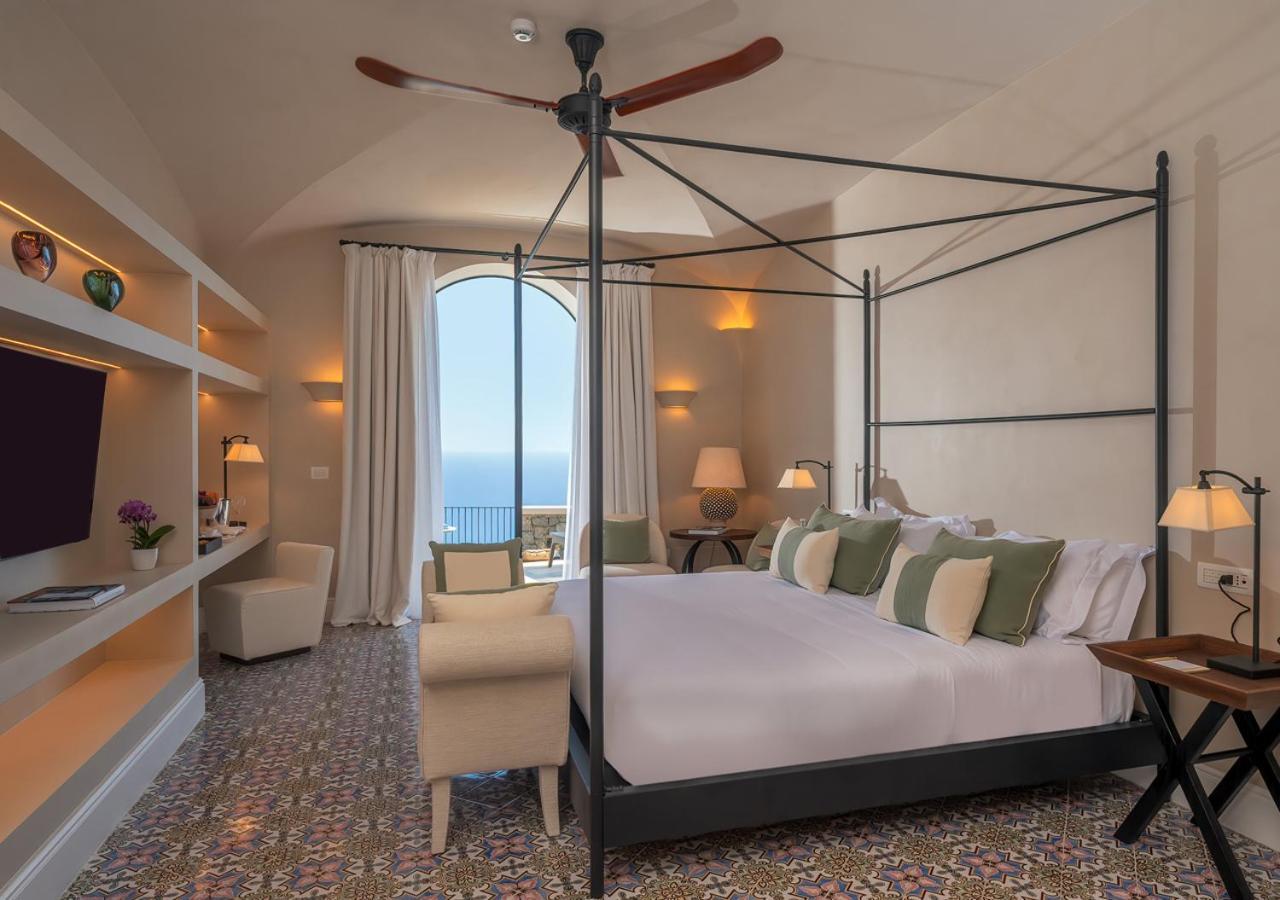 Furore Grand Hotel Luaran gambar